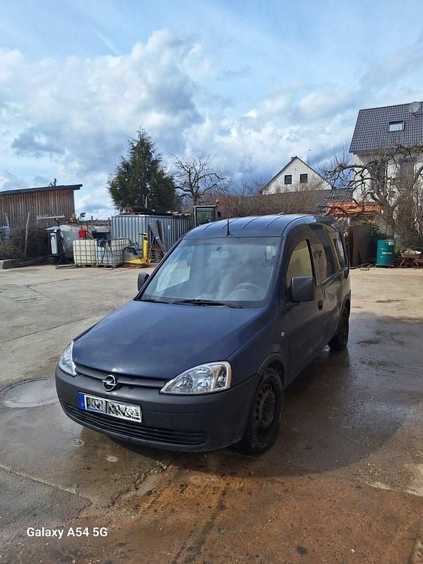 Gebraucht Opel Combo 101 PS (74 kW) 2008 Blau Van / Kleinbus