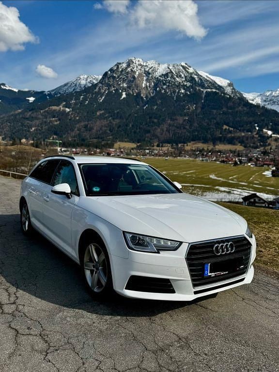 Gebraucht Audi A4 Ambiente 150 PS (110 kW) 2017 Weiß Kombi