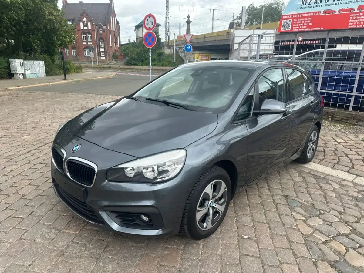 Gebraucht BMW 218 Active Tourer Advantage 136 PS (100 kW) 2017 Grau Van / Kleinbus