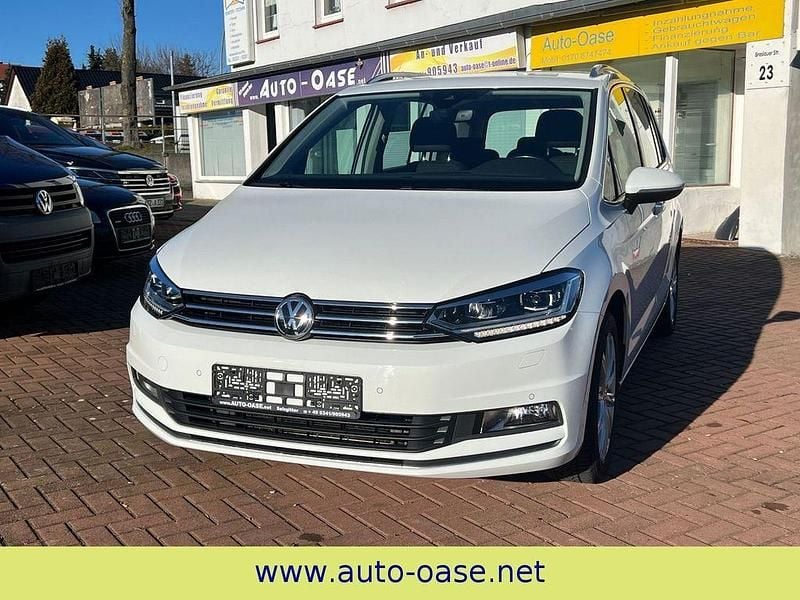 Gebraucht VW Touran Highline 150 PS (110 kW) 2016 Weiß Van / Kleinbus