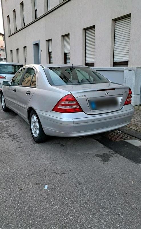 Gebraucht Mercedes C180 146 PS (107 kW) 2003 Grau Limousine