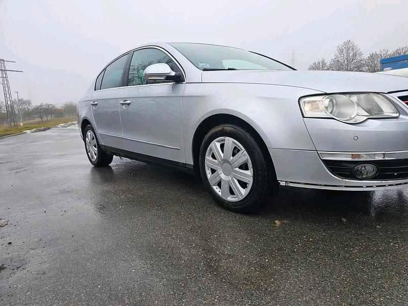 Gebraucht VW Passat 250 PS (183 kW) 2007 Silber Limousine