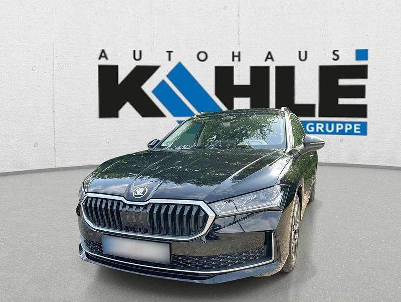 Gebraucht Skoda Superb Selection 204 PS (150 kW) 2025 Onyxschwarz metallic Kombi