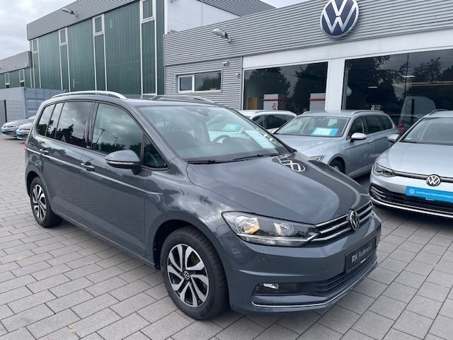 Gebraucht VW Touran Active 150 PS (110 kW) 2022 Grau Van / Kleinbus