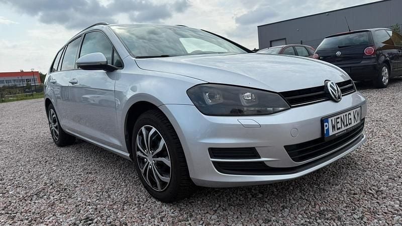 Grau Gebraucht 2016 VW Golf VII Kombi | 11.200 € (Fairer Preis) - Bild 1/4