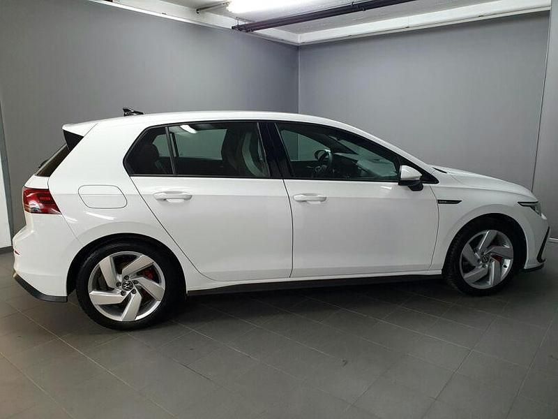 Gebraucht VW Golf VIII GTD 200 PS (147 kW) 2022 Pure white Limousine