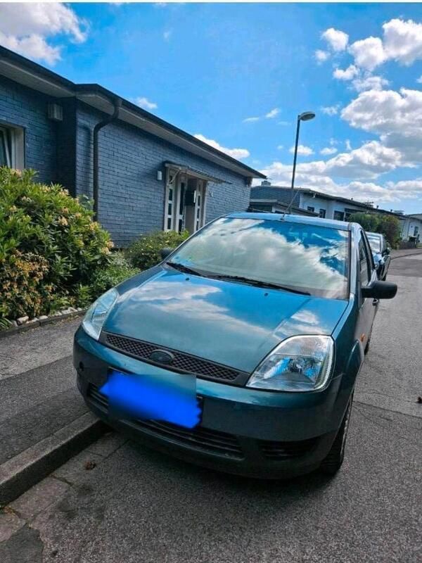 Grün Gebraucht 2002 Ford Fiesta Kleinwagen | 1.700 € (Guter Preis) - Bild 1/4