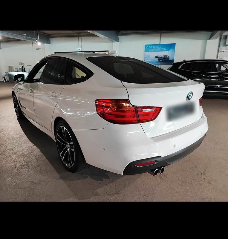 Gebraucht BMW 320 Gran Turismo M Sport 190 PS (139 kW) 2016 Weiß Limousine