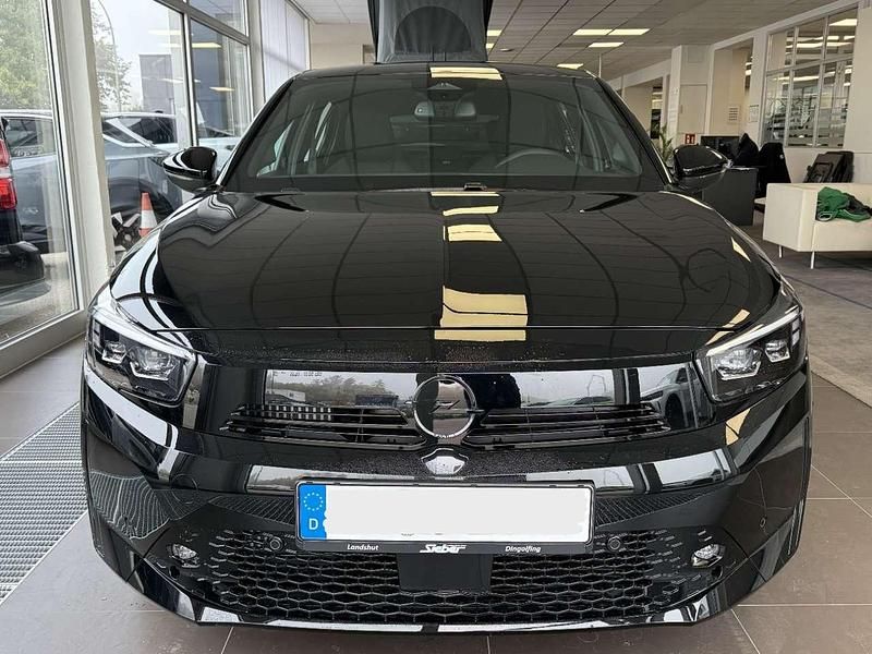 Neu Opel Corsa 101 PS (74 kW) 2025 Schwarz perla nera Kleinwagen
