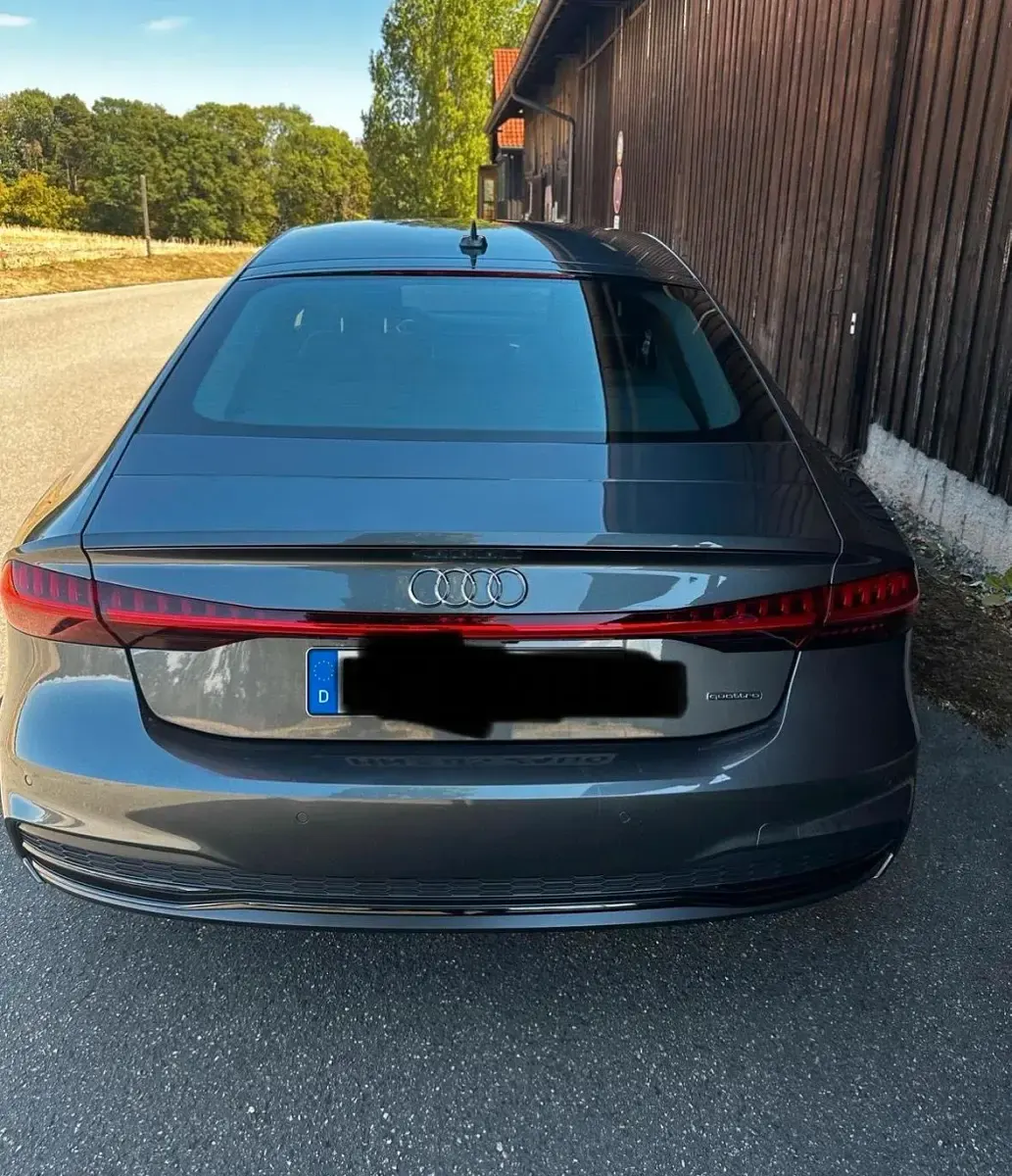 Gebraucht Audi A7 Sportback S-Line 286 PS (210 kW) 2025 Grau Kleinwagen