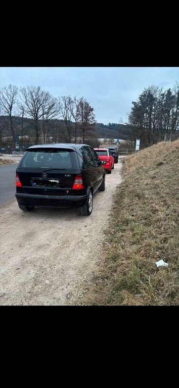 Gebraucht Mercedes A170 Classic 90 PS (66 kW) 2000 Schwarz Van / Kleinbus