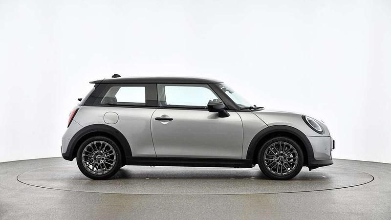 Gebraucht Mini Cooper Classic 156 PS (114 kW) 2024 Grau Kleinwagen