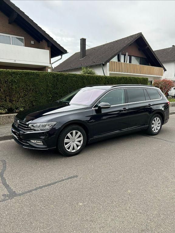 Gebraucht VW Passat Business 190 PS (139 kW) 2019 Schwarz Kombi