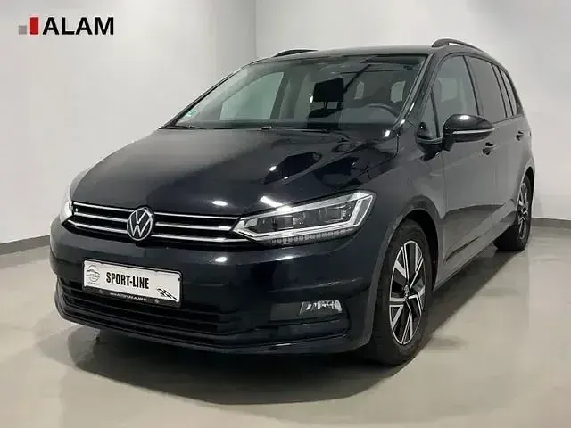 Gebraucht VW Touran Comfortline 150 PS (110 kW) 2024 Schwarz Van / Kleinbus