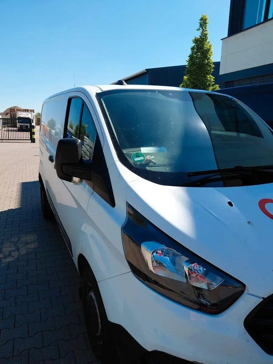 Gebraucht Ford Transit Custom 101 PS (74 kW) 2021 Weiß Van / Kleinbus