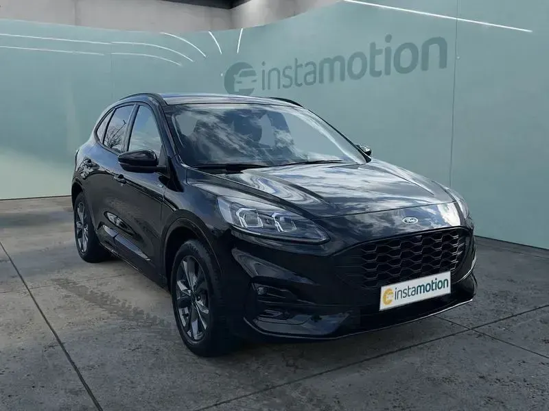 Gebraucht Ford Kuga ST-Line X 150 PS (110 kW) 2023 Schwarz SUV