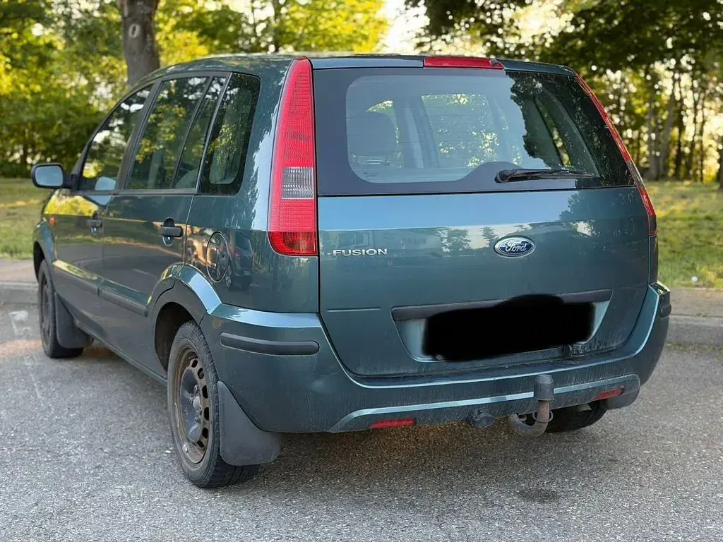 Gebraucht Ford Fusion 101 PS (74 kW) 2004 Grün Kleinwagen