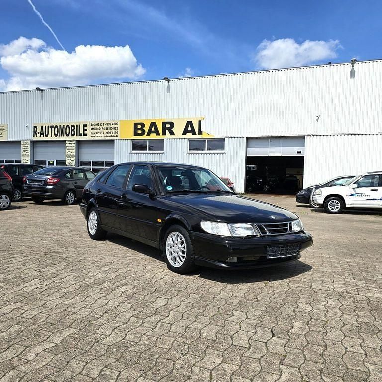 Gebraucht Saab 900 131 PS (96 kW) 1996 Schwarz Limousine