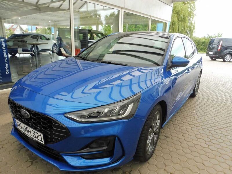 Blau Gebraucht 2023 Ford Focus ST Limousine | 26.890 € (Etwas zu teuer) - Bild 1/4