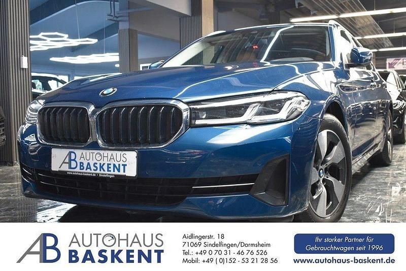 Gebraucht BMW 520 190 PS (139 kW) 2022 Blau Limousine