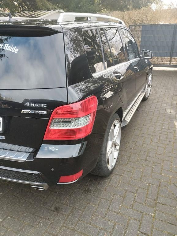 Gebraucht Mercedes GLK350 306 PS (225 kW) 2012 Schwarz SUV