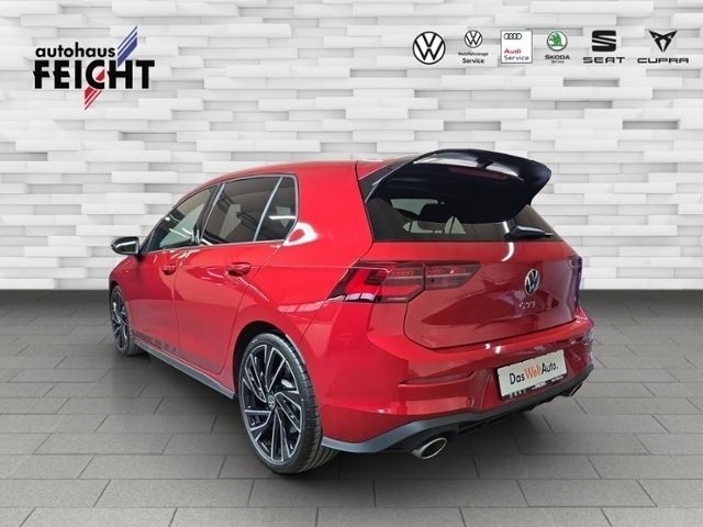 Gebraucht VW Golf VIII GTI Clubsport 301 PS (221 kW) 2024 Rot (kings red metallic) Kleinwagen