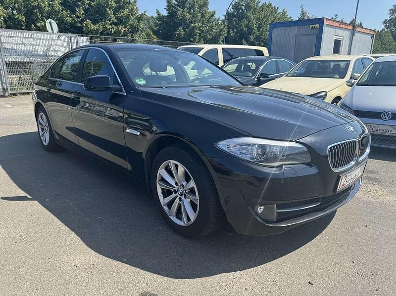Gebraucht BMW 528 245 PS (180 kW) 2012 Schwarz Limousine