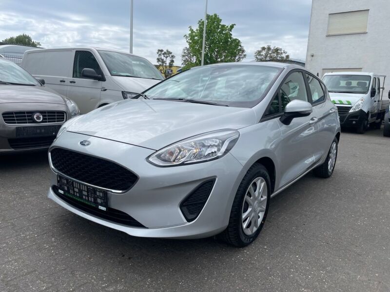 Silber Gebraucht 2019 Ford Fiesta Trend Kleinwagen | 10.900 € (Guter Preis) - Bild 1/4