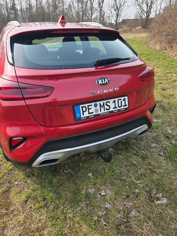 Gebraucht Kia XCeed Vision 136 PS (100 kW) 2020 Rot SUV