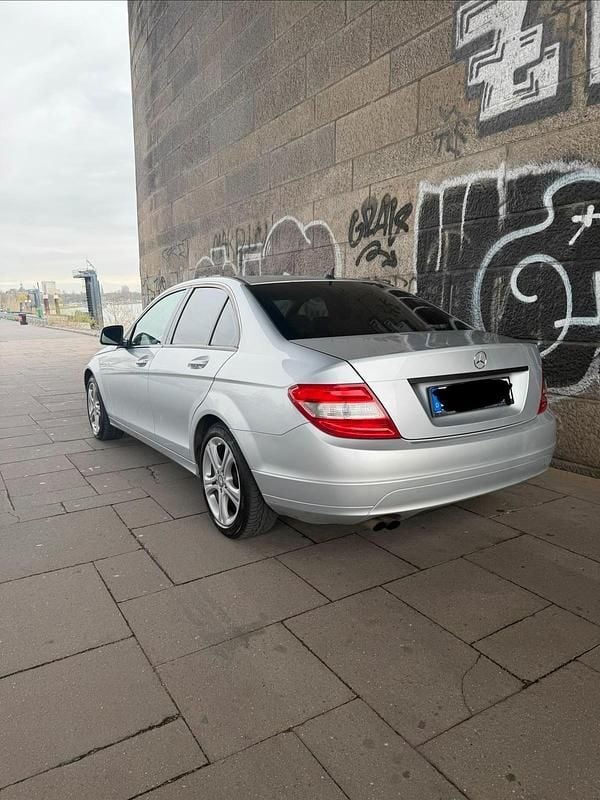 Gebraucht Mercedes C180 156 PS (114 kW) 2007 Silber Limousine