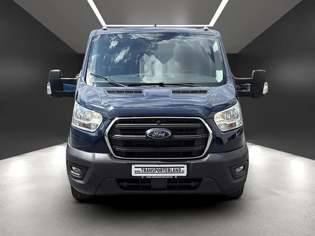 Gebraucht Ford Transit Trend 131 PS (96 kW) 2020 Blau Van / Kleinbus