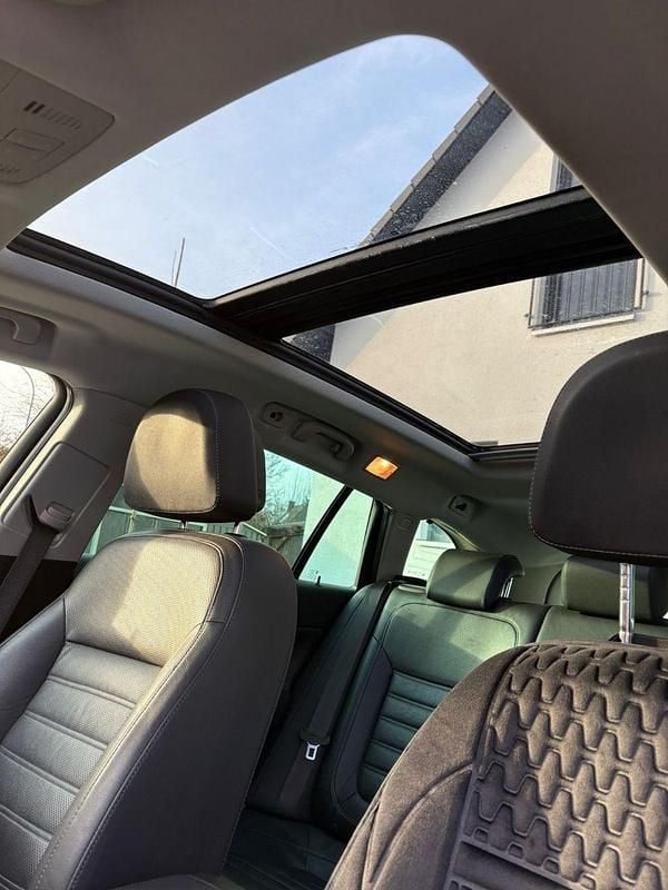 Gebraucht Opel Insignia 160 PS (117 kW) 2010 Schwarz Kombi