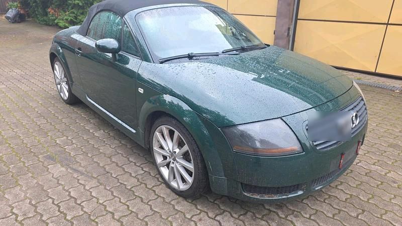 Gebraucht 2003 Audi TT Roadster Cabrio | 2.600 € (Guter Preis) - Bild 1/4