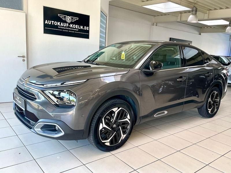 Grau Gebraucht 2024 Citroën C4 X Shine SUV | 21.990 € - Bild 1/4