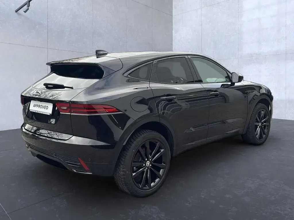 Second-hand Jaguar E-Pace R 309 CP (227 kW) 2024 Negru SUV