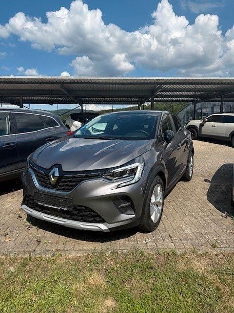 Grau Gebraucht 2021 Renault Captur Experience SUV | 16.990 € (Fairer Preis) - Bild 1/2