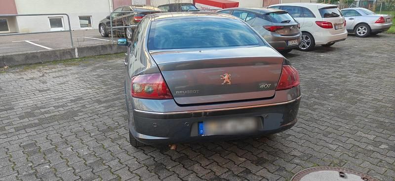 Gebraucht Peugeot 407 155 PS (114 kW) 2007 Braun Limousine