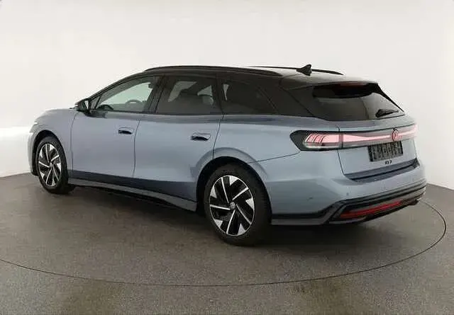 Neu VW ID.7 IQ Drive 210 kW (286 PS) 2026 Blau metallic Kombi