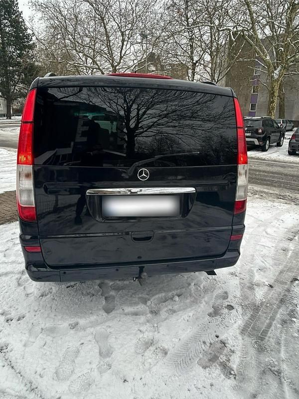 Gebraucht Mercedes Viano 204 PS (150 kW) 2010 Schwarz Van / Kleinbus