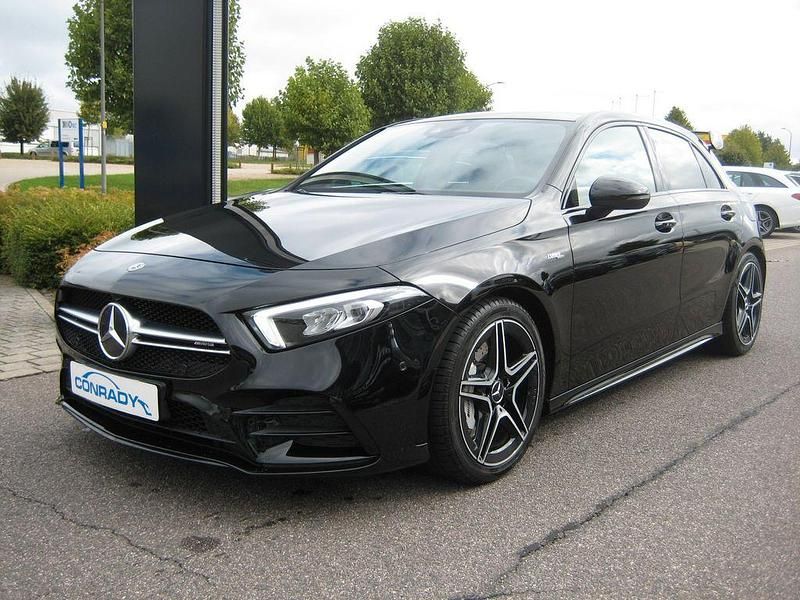 Schwarz Gebraucht 2019 Mercedes A35 AMG AMG Limousine | 29.900 € (Fairer Preis) - Bild 1/4