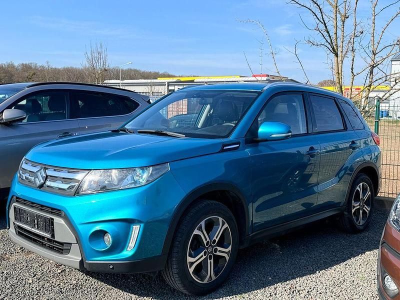 Gebraucht Suzuki Vitara Comfort 120 PS (88 kW) 2016 Blau SUV