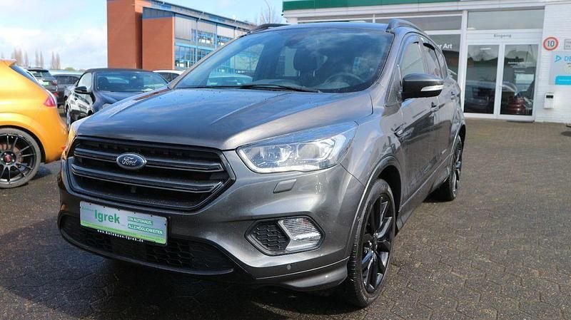 Gebraucht Ford Kuga ST-Line 150 PS (110 kW) 2018 Grau SUV