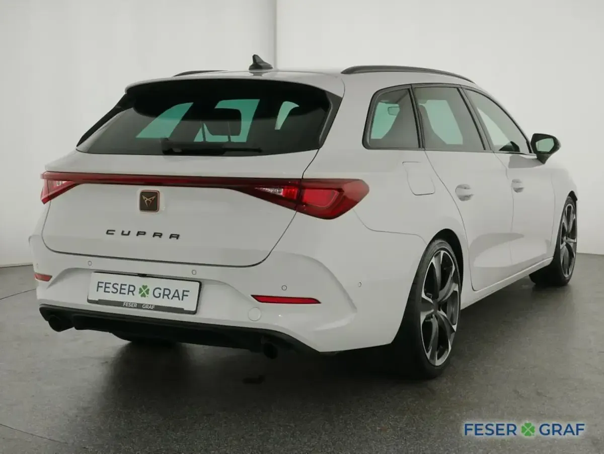Gebraucht Cupra Leon VZ 245 PS (180 kW) 2024 Weiss Kombi