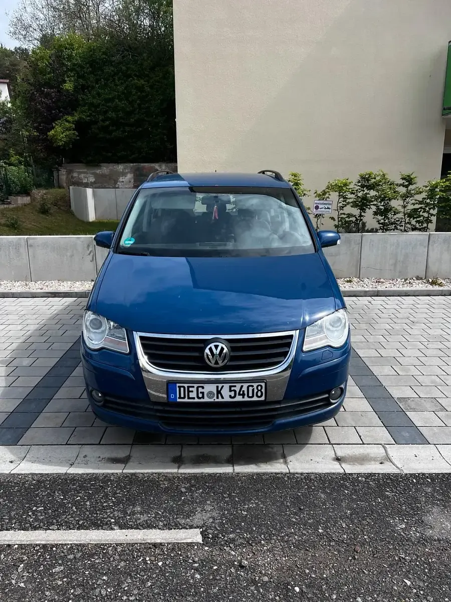 Używany VW Touran 140 KM (102 kW) 2008 Niebieski Minivan