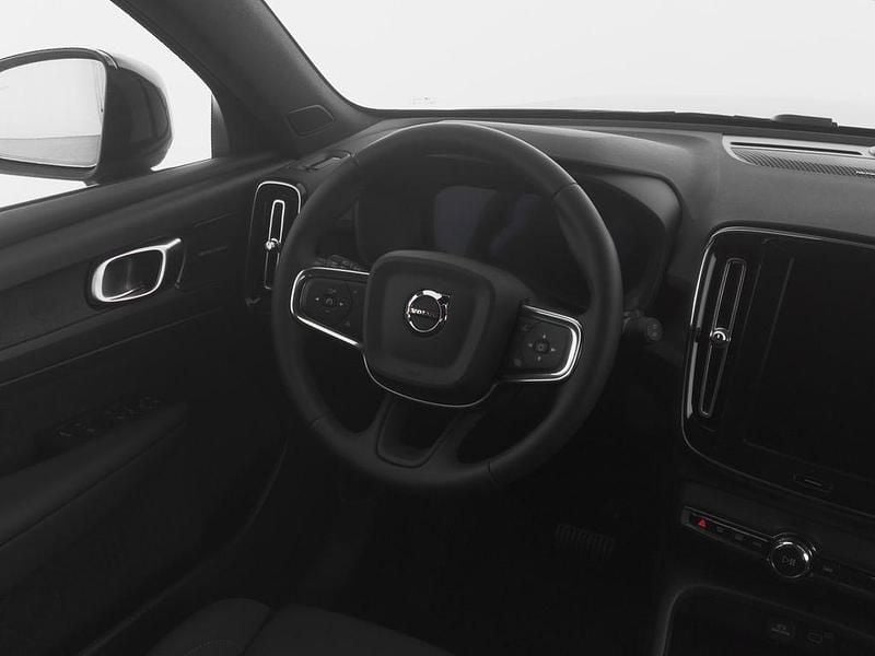 Neu Volvo EX40 Plus 2026 Denim blue SUV