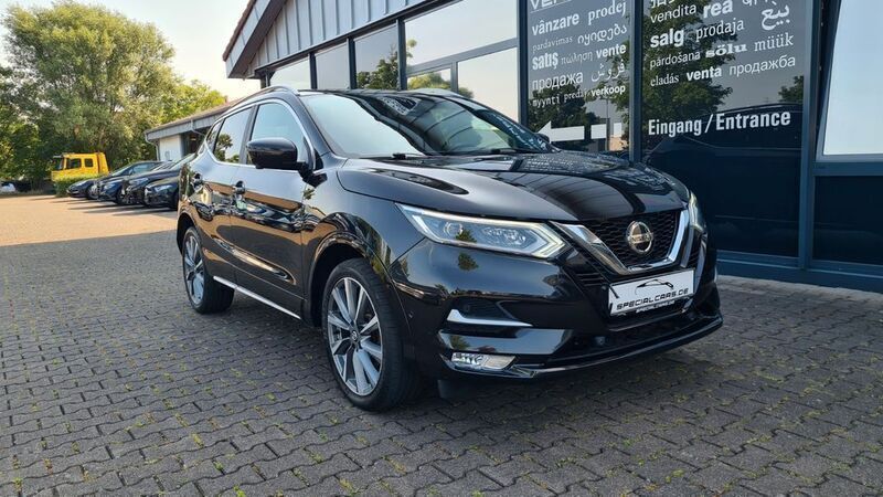 Schwarz Gebraucht 2020 Nissan Qashqai 360º SUV | 15.990 € (Guter Preis) - Bild 1/4