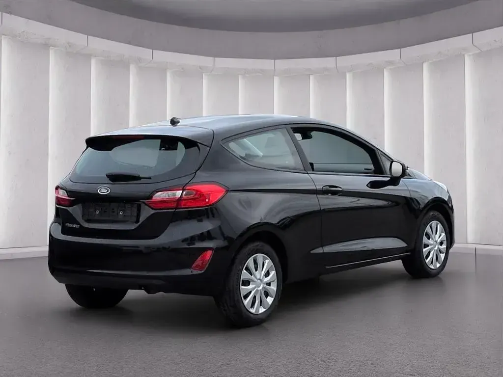 Gebraucht Ford Fiesta Cool & Connect 75 PS (55 kW) 2022 Schwarz Kleinwagen