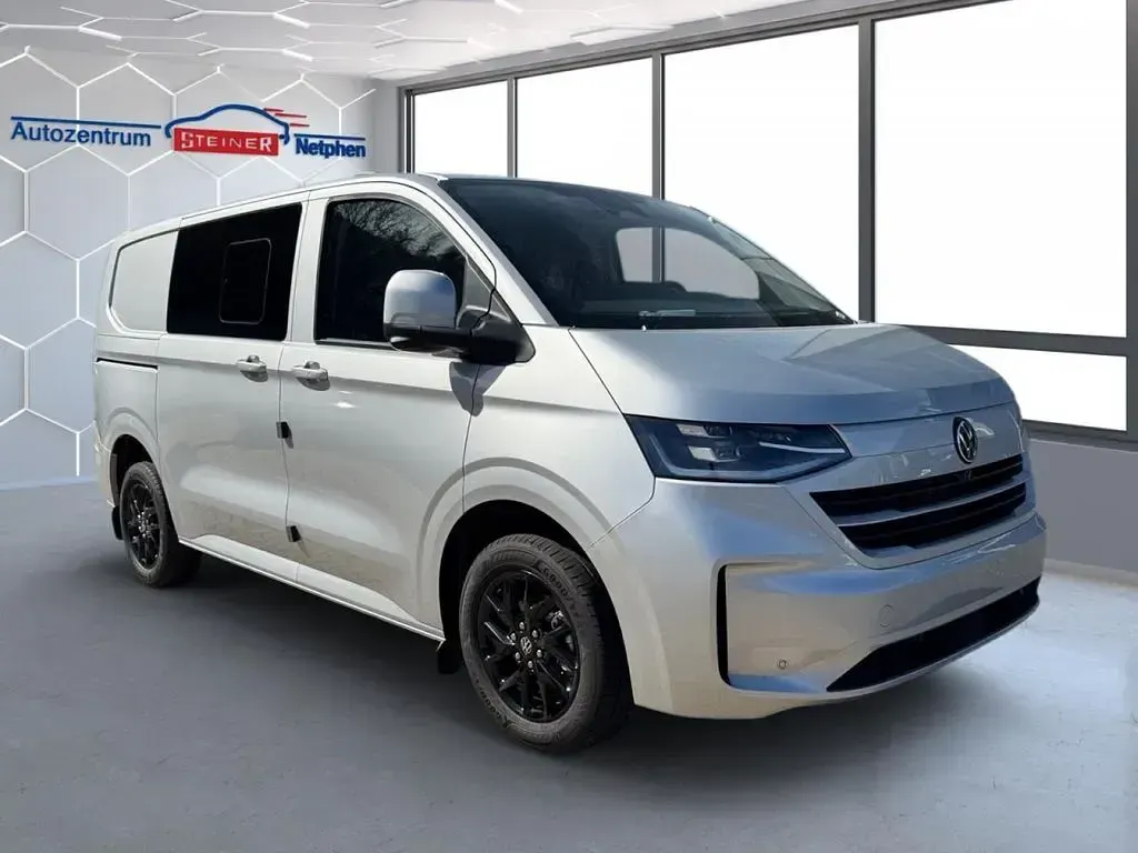 Neu VW T7 170 PS (125 kW) 2026 Silber Van