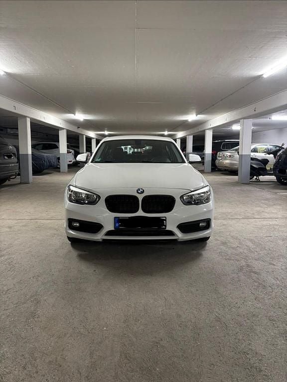 Gebraucht BMW 116 116 PS (85 kW) 2017 Weiß Kleinwagen
