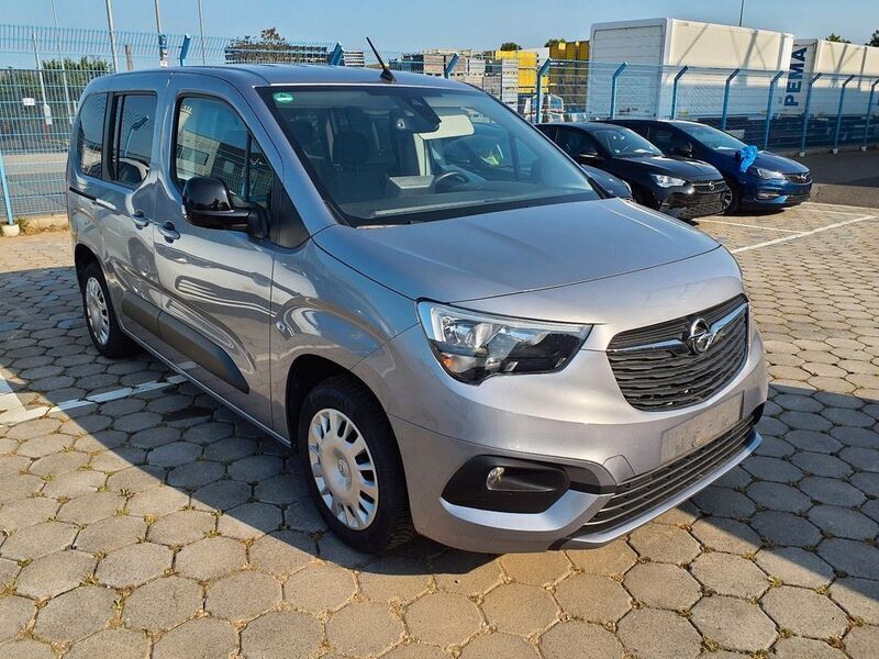 Grau Gebraucht 2022 Opel Combo Life Elegance Van / Kleinbus | 15.900 € (Superpreis) - Bild 1/4